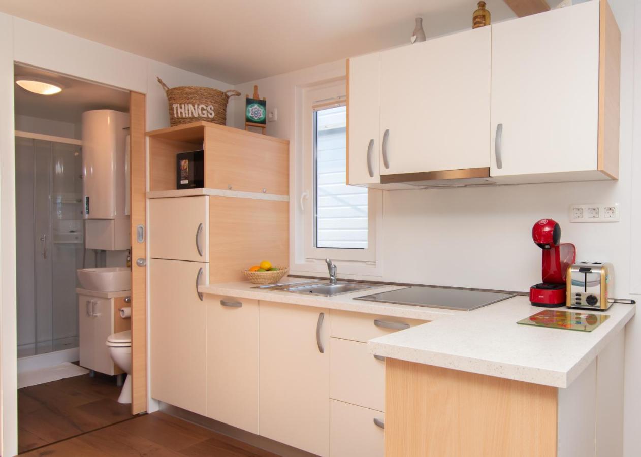 Eldamar Floating House Portoroz Apartman Kültér fotó