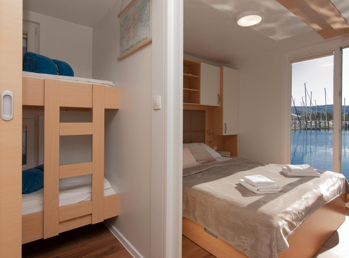 Eldamar Floating House Portoroz Apartman Kültér fotó