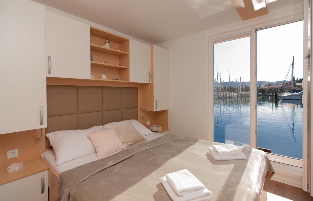 Eldamar Floating House Portoroz Apartman Kültér fotó