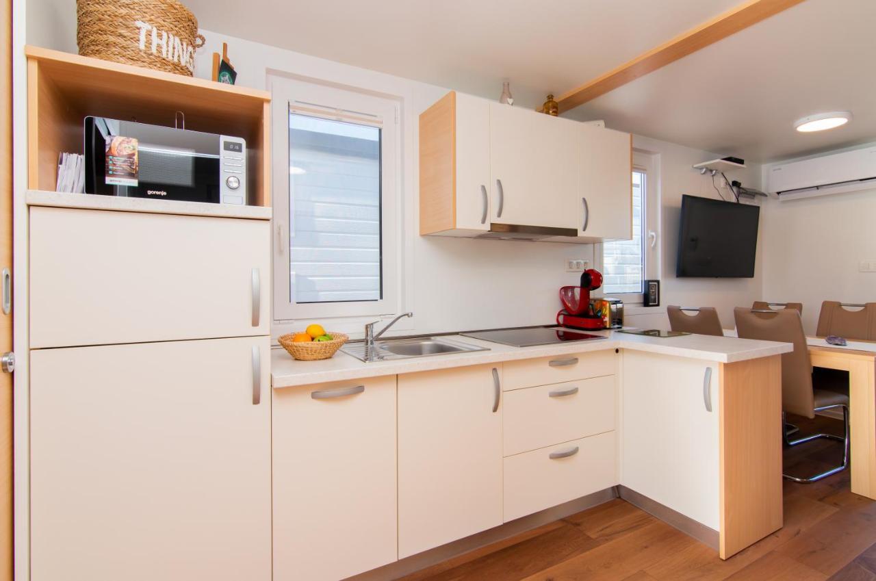 Eldamar Floating House Portoroz Apartman Kültér fotó