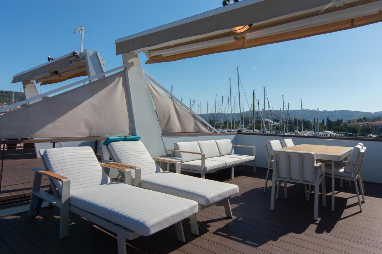 Eldamar Floating House Portoroz Apartman Kültér fotó