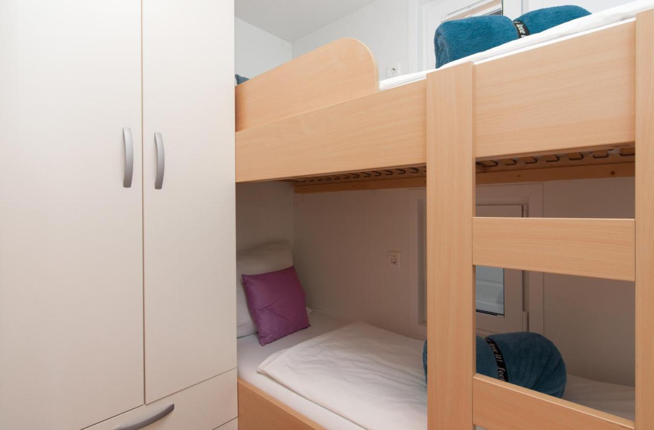 Eldamar Floating House Portoroz Apartman Kültér fotó